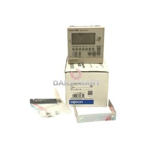 New In Box OMRON H5S-WB2 Time Switch 100-240VAC