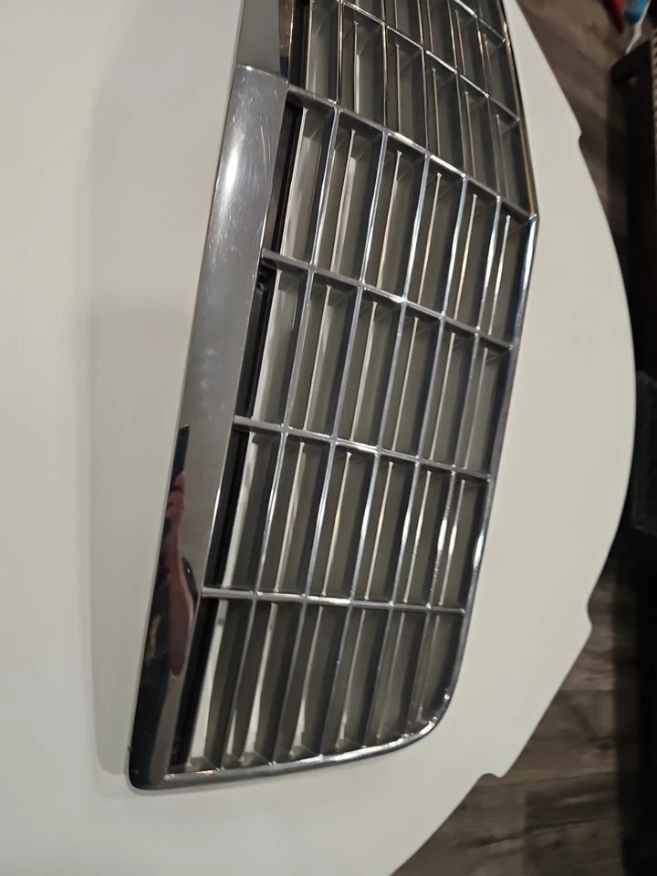 93 94 95 96 凯迪拉克 fleetwood brougham 前铬烤架 Oem Rwd 安装 1994 — 第 3/4 张图片