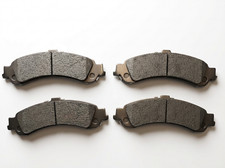 4pc Rear Ceramic Brake Pads Fit Chevy Silverado Suburban Tahoe Gmc Yukon Xl 1500