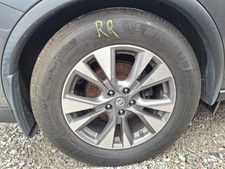 Used Wheel Fits 2015 Nissan Murano 18x7-12 Alloy Machined And Painted V Spoke