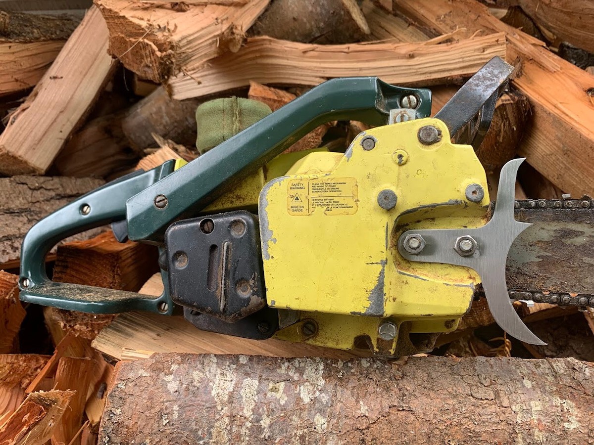 Pioneer CUSTOM Chainsaw USA STAINLESS DOG DAWG SPIKE P20 P28 1073