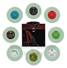A TRIBE CALLED QUEST - LOW END THEORY *GLOW IN THE DARK* Box Set 7" Singles