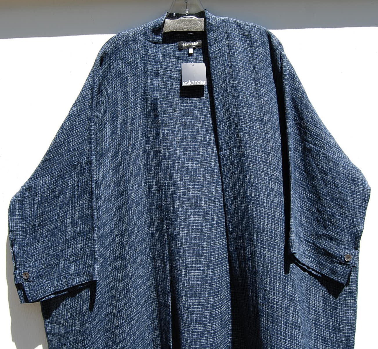 NWT Eskandar Size (1) DARK NAVY W/WHITE GRID WEAVE Linen 44" Long Kimono Jacket image 4