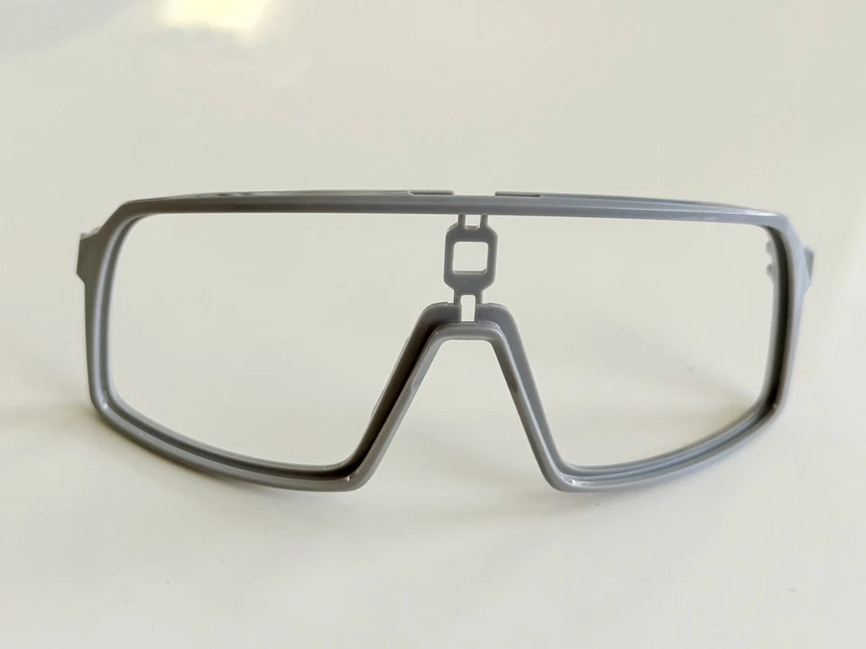 GAFAS DE SOL OAKLEY SUTRO SHIELD GRIS PULIDO REPUESTO MARCO FRONTAL ORBITALES