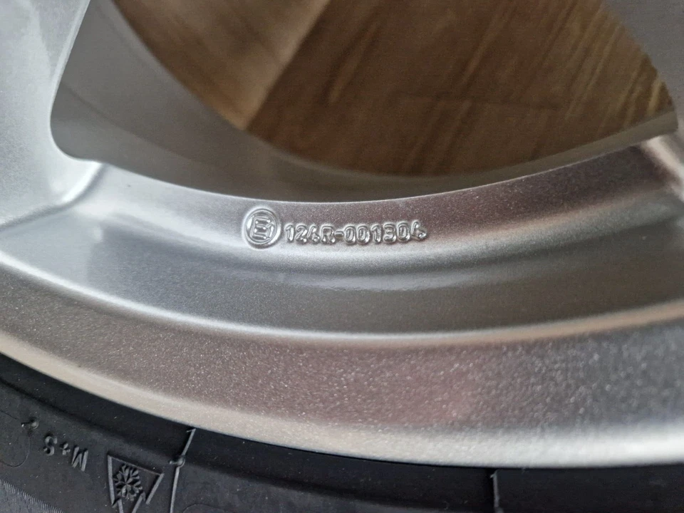 KBA 51632 Brock Renault Austral/Kadjar Winterkomplettrad 7x17 ET35 BF GOODRICH - Bild 3 von 4