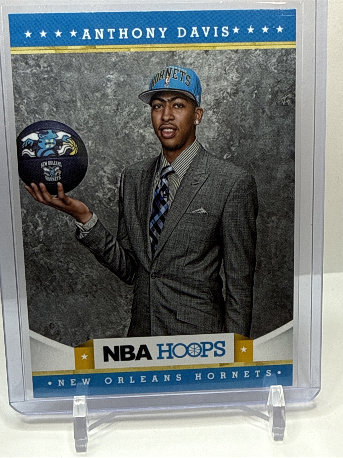 2012-13 NBA Hoops - Anthony Davis #275 (RC)