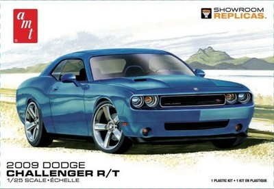 AMT1117 _V AMT 1/25 2009 Dodge Challenger R/T