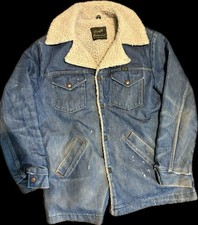 70s Vintage Wrangler Wrange Coat Sherpa Lined Denim Jacket Made in USA Distresse