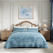 108'' x 96'' Velvet Quilt Set King, Luxury Velvet King Comforter Light Blue