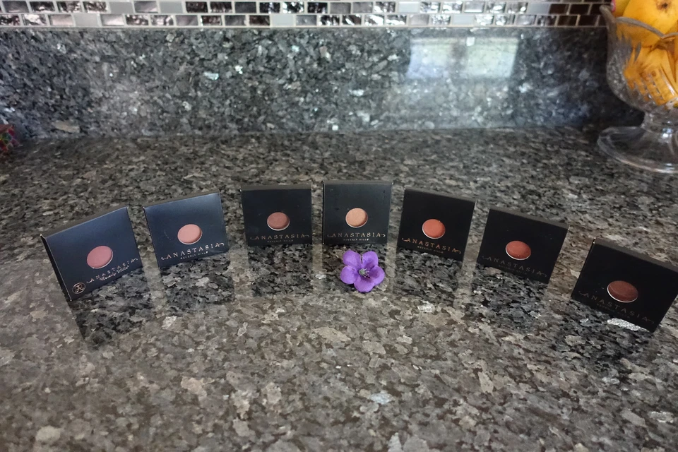 Sombra de ojos Anastasia Beverly Hills individuales selecciona tu tono nueva en caja  Foto 2 de 4