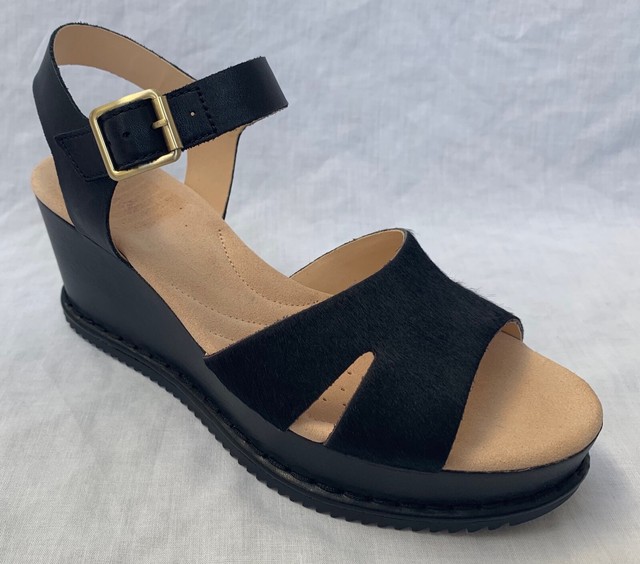 clarks akilah eden sandals
