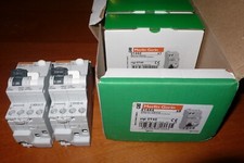 DISJONCTEUR DIFFERENTIEL 16A 30mA MERLIN GERIN SCHNEIDER ELECTRIC 16AMPERES DT40