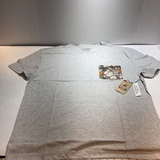 NWT Catchin Deer : Short Sleeve Tee Shirt: "Real Tree" Size: XL  Color Grey