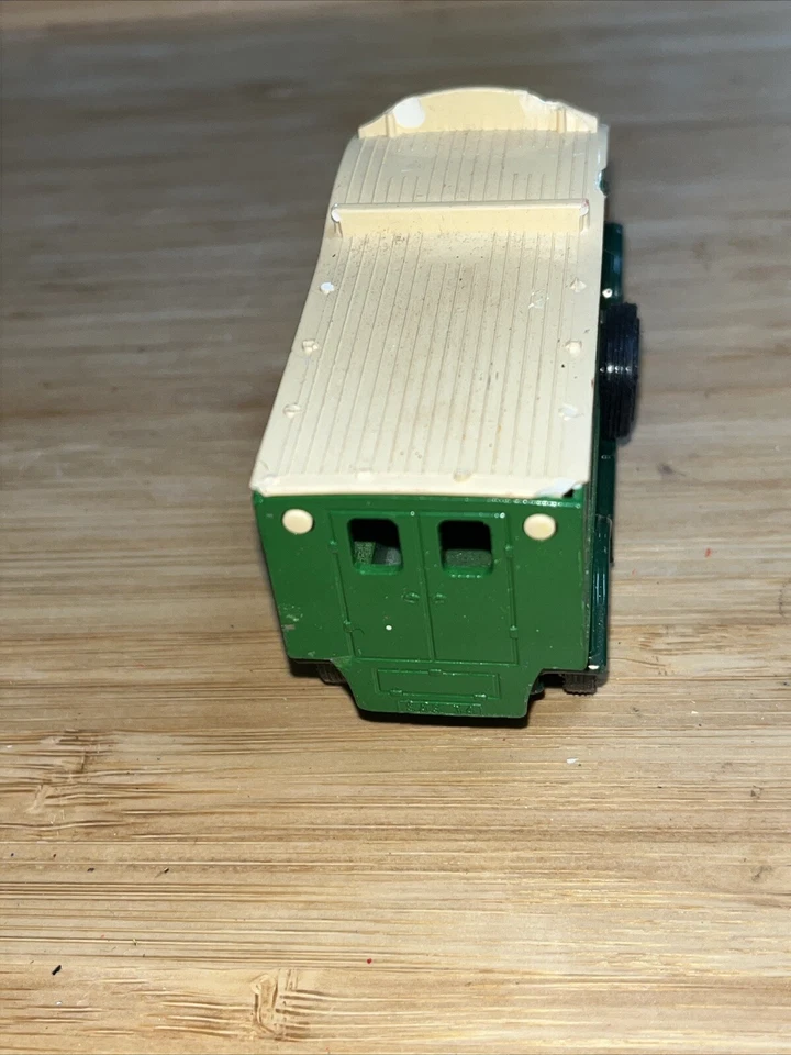 CAJA DE CERILLAS USADA - MODELOS de AYER Nº Y25 1983 - RENAULT PERRIER VAN #31 Foto 4 de 4