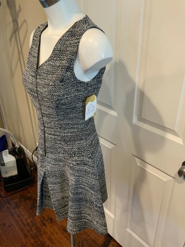 Theory Blue & White Tweed Front Zip Fit & Flare Dress, Size 2 - Bild 4 von 7