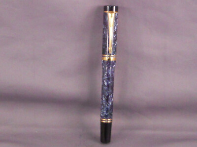 Parker Vintage Duofold International Fountain Pen-Blue Marble -l8k