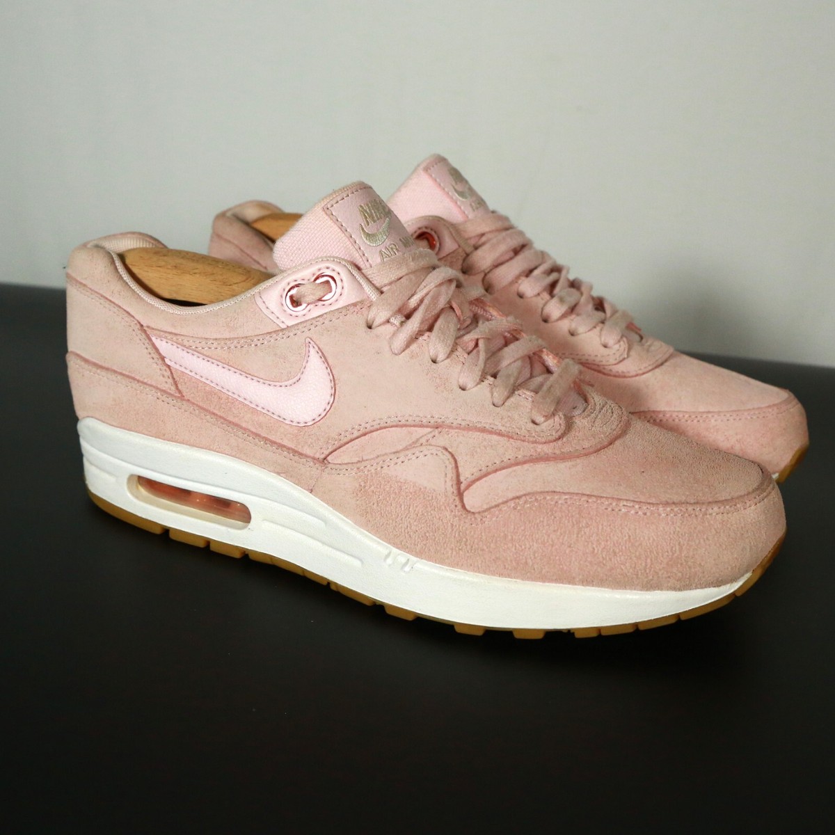 NIKE AIR MAX PINK GUM SUEDE SOLE TRAINERS UK8 VGC