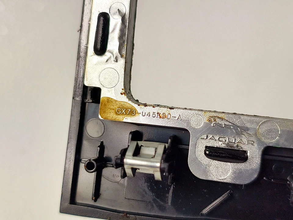 17-20 JAGUAR F-PACE CONSOLA CENTRAL DELANTERA PALANCA DE CAMBIOS BISEL EMBELLECEDOR CUBIERTA PANEL OEM Foto 3 de 4