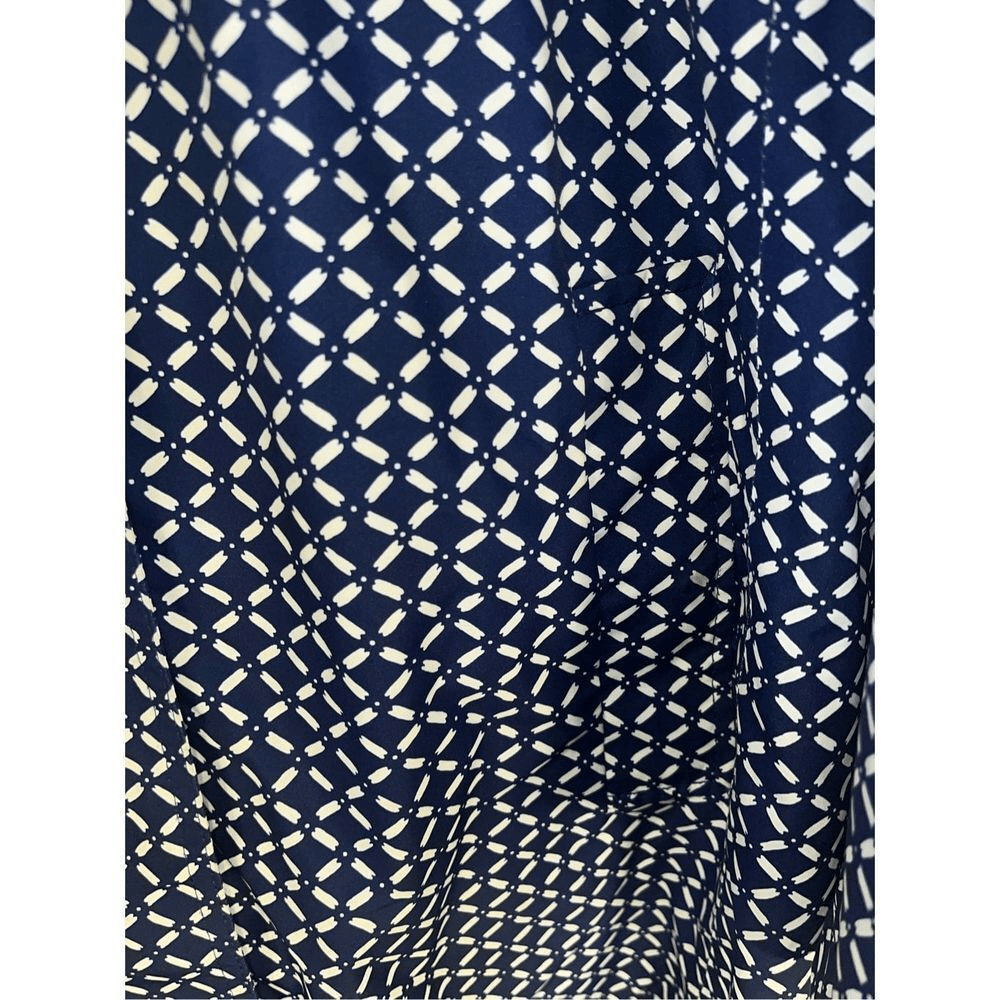 Lands End Raincoat (missing belt) - image 4