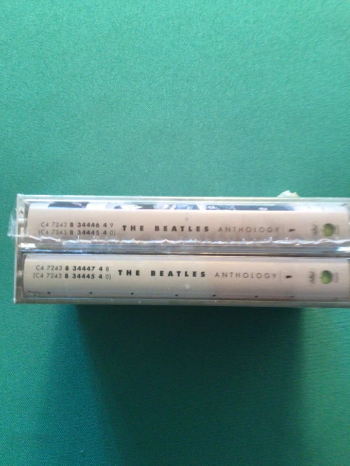 Антология The Beatles - кассеты - в заводской упаковке в оригинальной коробке - Изображение 3 из 4