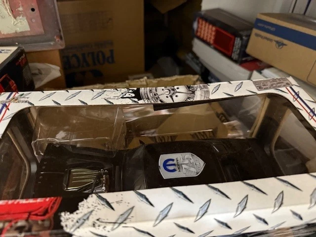 1970 DODGE CHALLENGER GROUND POUNDER M2 MACHINES LIMITED ISSUE - Image 4 of 4