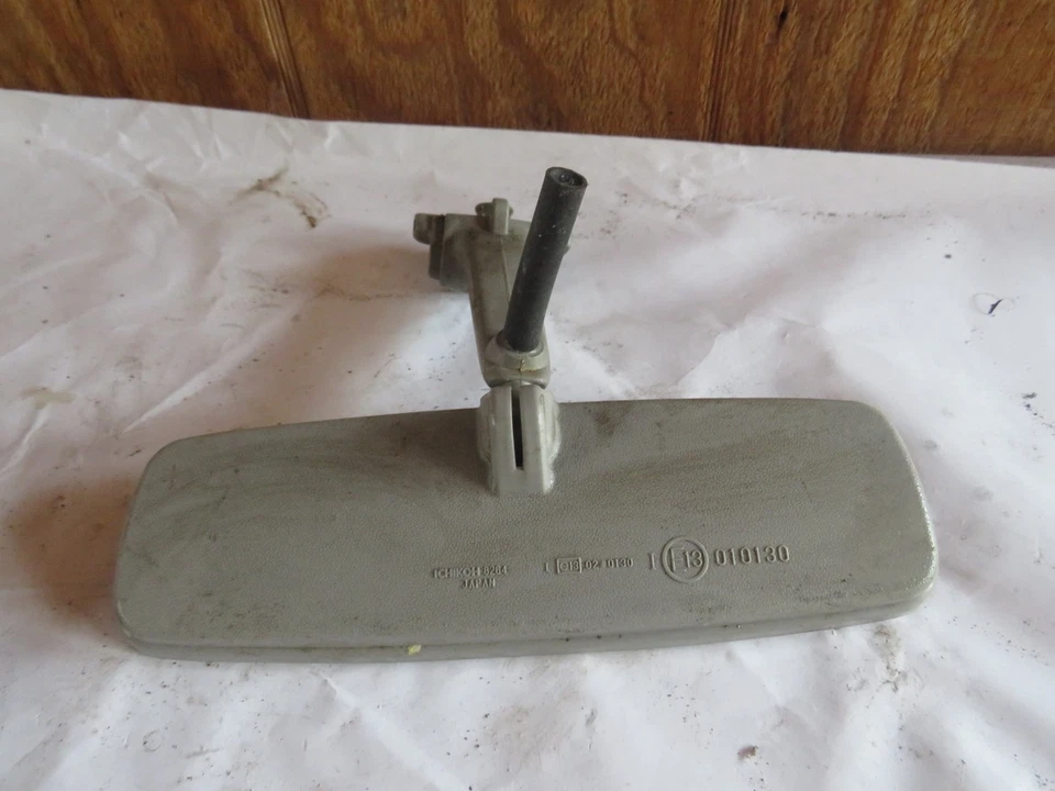 Espejo retrovisor Ford LCF International 2006 Foto 2 de 4