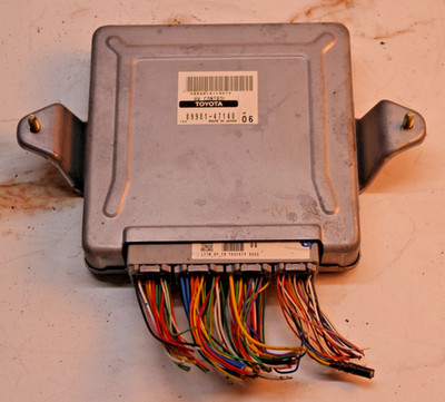 ORIGINAL 04-08 TOYOTA PRIUS 1.5 HIGH VOLTAGE CONTROL 89981471