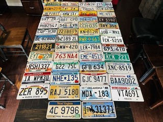 COMPLETE SET OF ALL FIFTY UNITED STATES LICENSE PLATES——CHECK IT OUT———