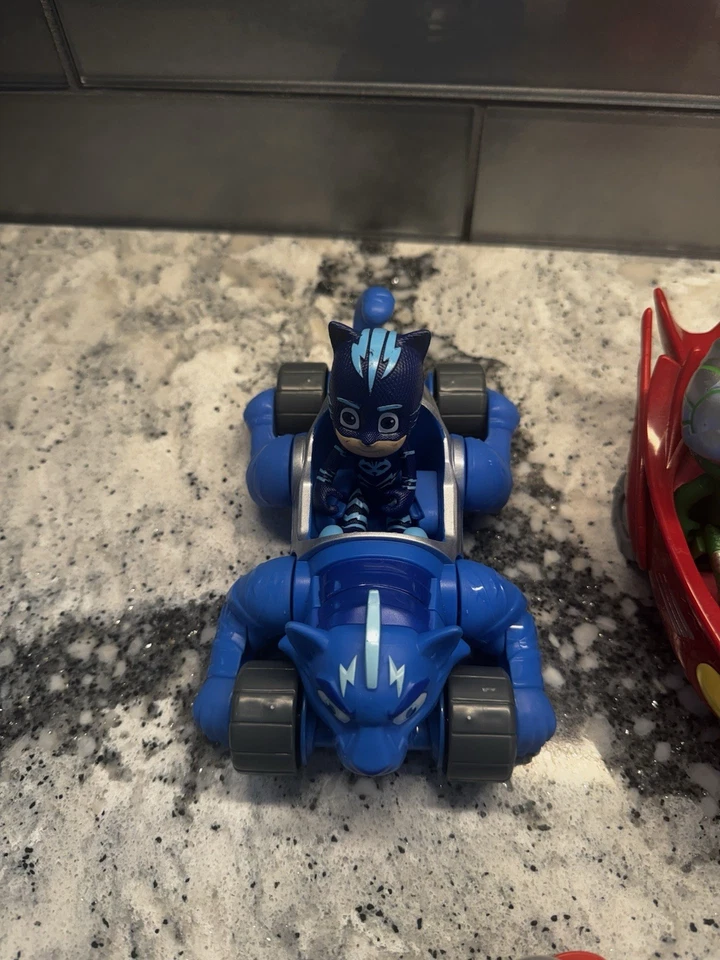 Lote de juguetes máscaras PJ Foto 2 de 4