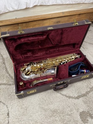 Jupiter JAS-869 Alto Saxophone Silver w Case