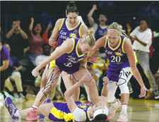 JULIE ALLEMAND + VANLOO Signed 8.5 x 11 Photo WNBA Basketball LA SPARKS Belgium