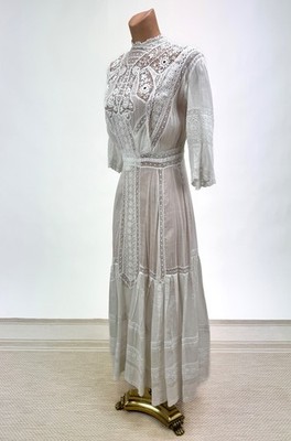 Antique Victorian Edwardian White lace Embroidered Cotton Tea