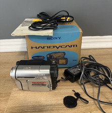 Sony Handycam CCD-TRV138 Camcorder Video Hi8 Nightshot Tested NO BATTERY