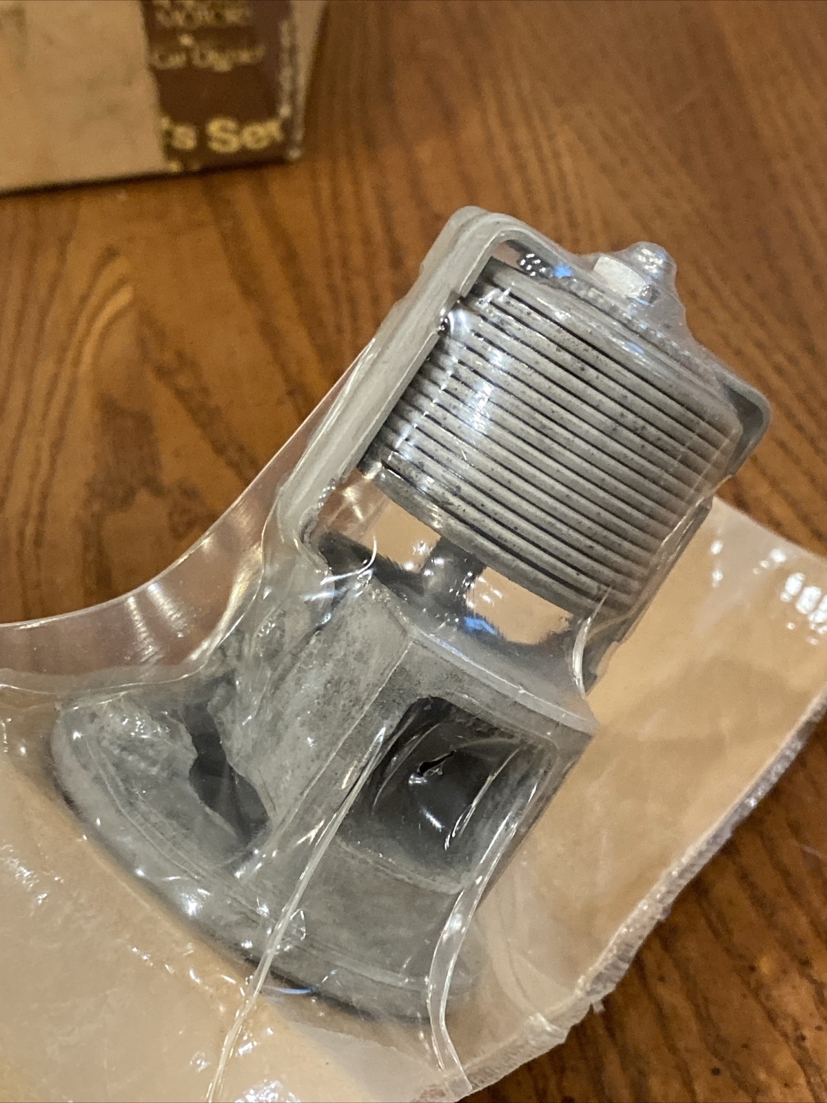 BRAND NEW SEALED NOS BENTLEY S1 ROLLS ROYCE CLOUD I THERMOSTAT UE6848 UE-6848