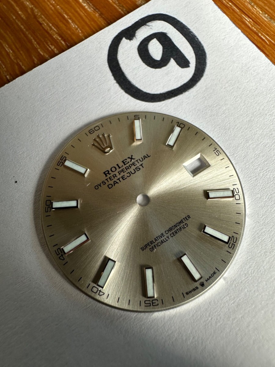 Rolex Datejust 41mm Original Zifferblatt silber