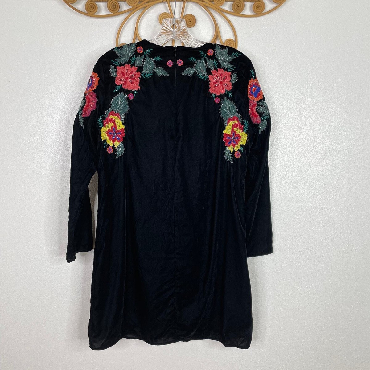 zara black velvet embroidered dress Embroidered Velvet Dress Zara