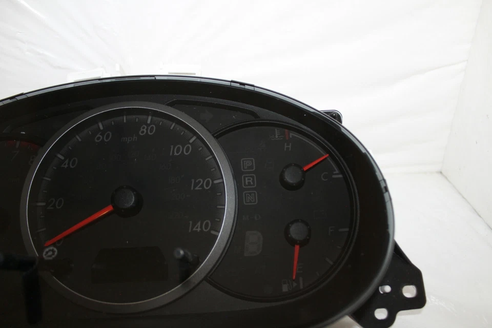 Cuadro de instrumentos velocímetro Mazda 2010 5 indicadores de panel de instrumentos 120.385 millas Foto 4 de 4