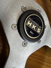 Steering wheel horn push button. Fits Mono, Spark, OMP etc