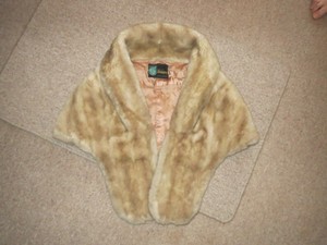 vintage faux fur stole