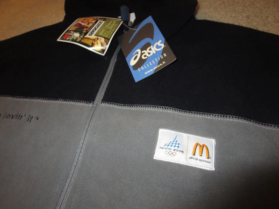 Torino 2006 Winter Olympics Asics Fleece Vest 2XL NEW Snowboarding team - Imagem 3 de 4