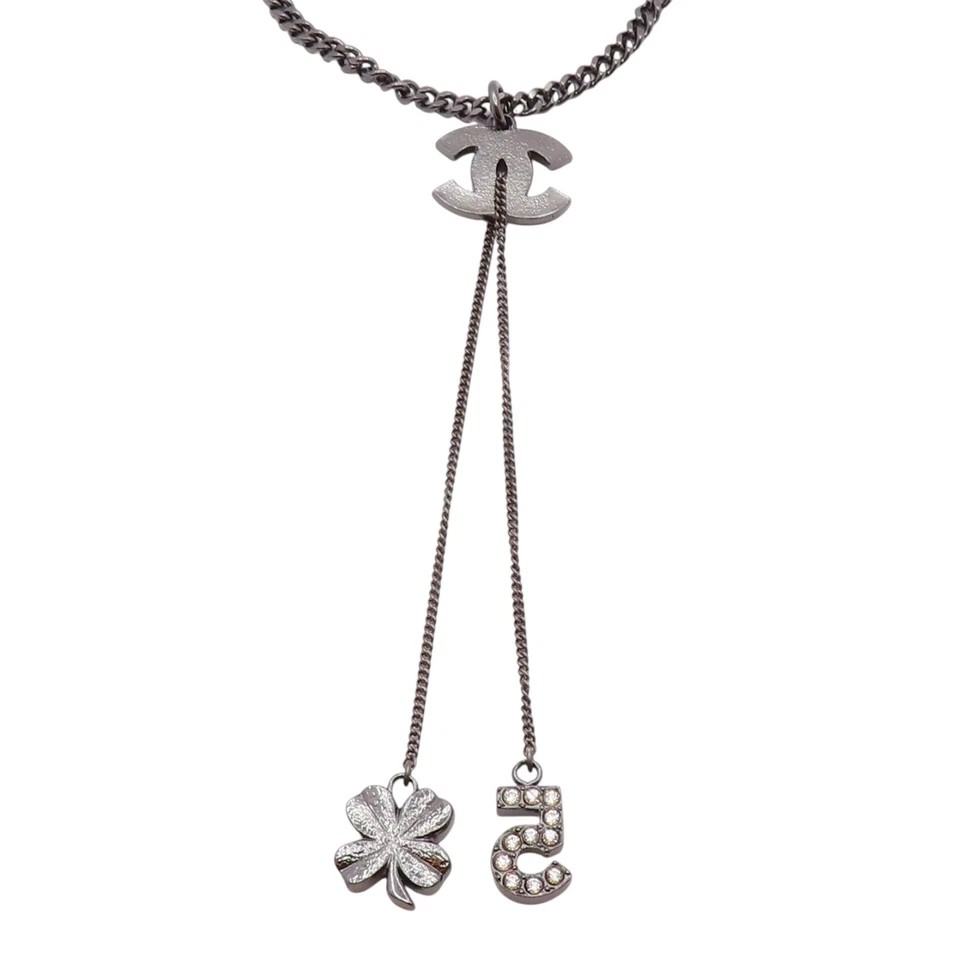 Collar CHANEL Coco Mark No.5 estrás enchapado en plata negro Foto 4 de 4