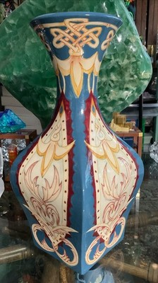Cobridge Moorcroft Orchades LTD 20/100 Sian Leeper Vase 2001 England EUC