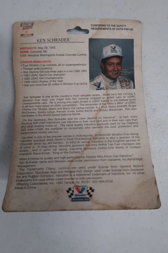 Ken Schrader #25 Valvoline 1993 Action 1:64 Scale Diecast - Image 2 of 2