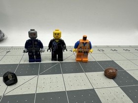 LEGO The LEGO Movie: Melting Room (70801) Incomplete