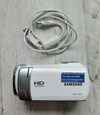 Samsung HMX-F900 Camcorder 52X Optical Zoom HD CMOS Sensor W/ Charger Tested