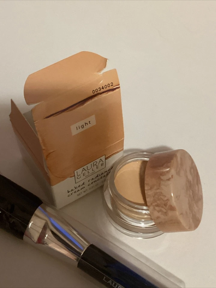 Laura Geller Baked Radiance Cream Concealer - New Boxed 6g Colour Light & Brush - Image 2 of 3