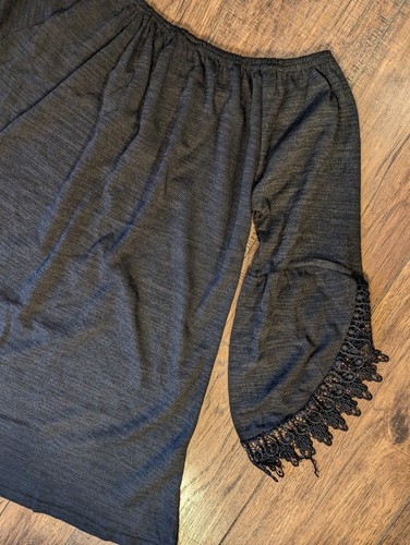 Lildy Women's Black Open Sleeve Lace Tunic Size L-XL NWT Stretchy, Flare Sleeve - Picture 18 of 20