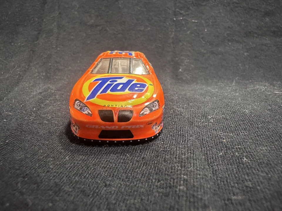 NASCAR Diecast #32 Foto 2 de 4