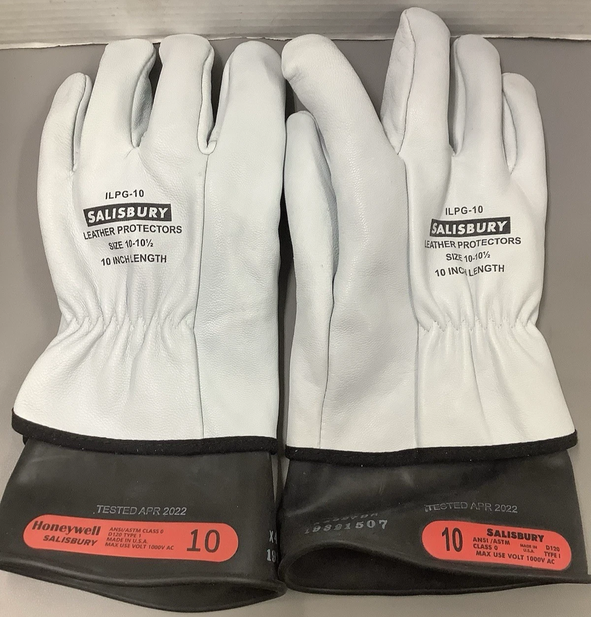 Salisbury Electrical Insulating Glove Kit ILPG-10 Size 10 Class 0 w/ Bag (B166)