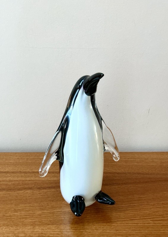 VTG Murano Hand Blown Art Glass Penguin Figurine Black White Italy 8.5” Tall